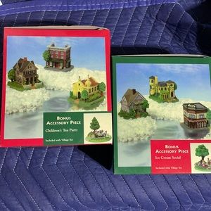 Liberty Falls Village Sets - NWT